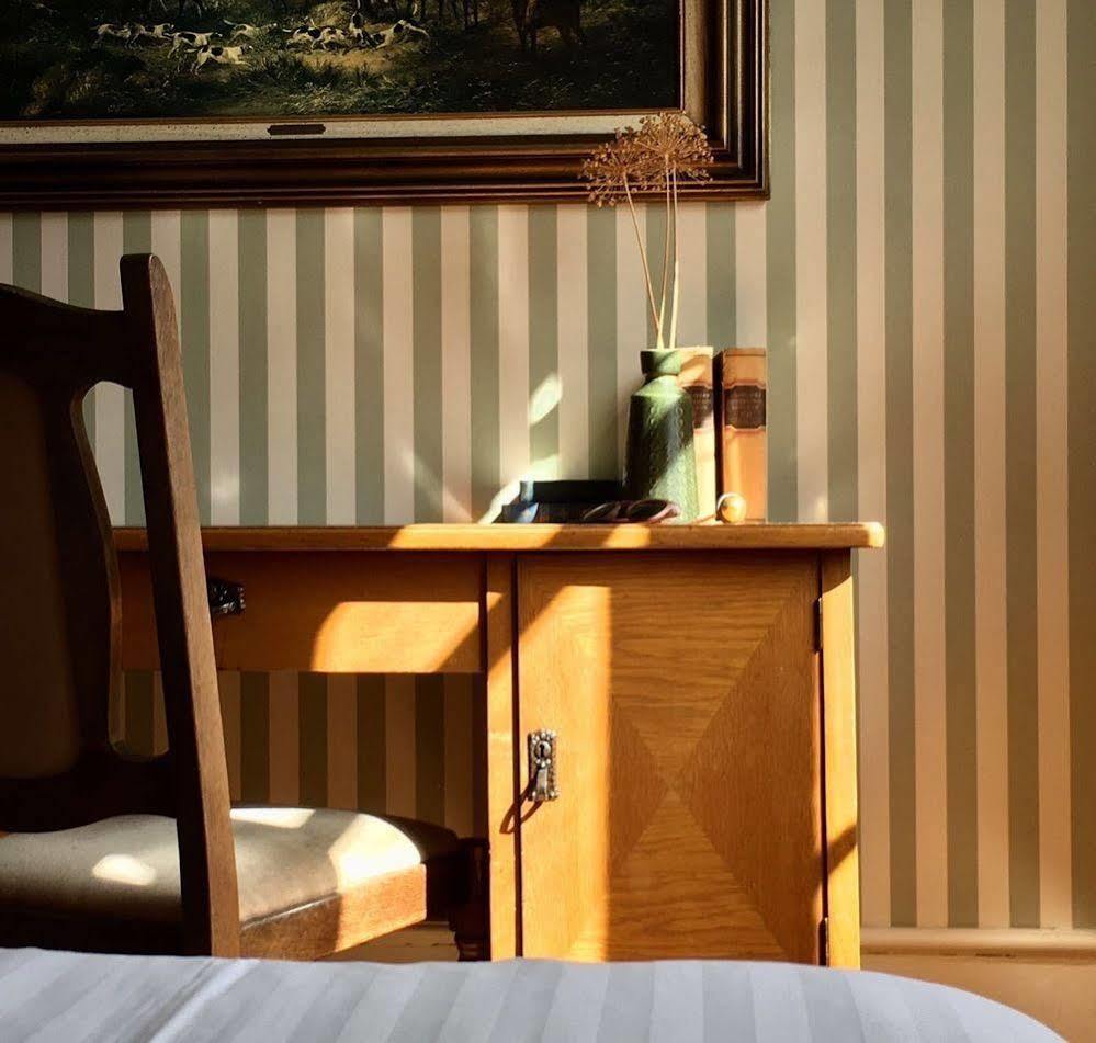 Kisa Waerdshus & Hotell Екстер'єр фото